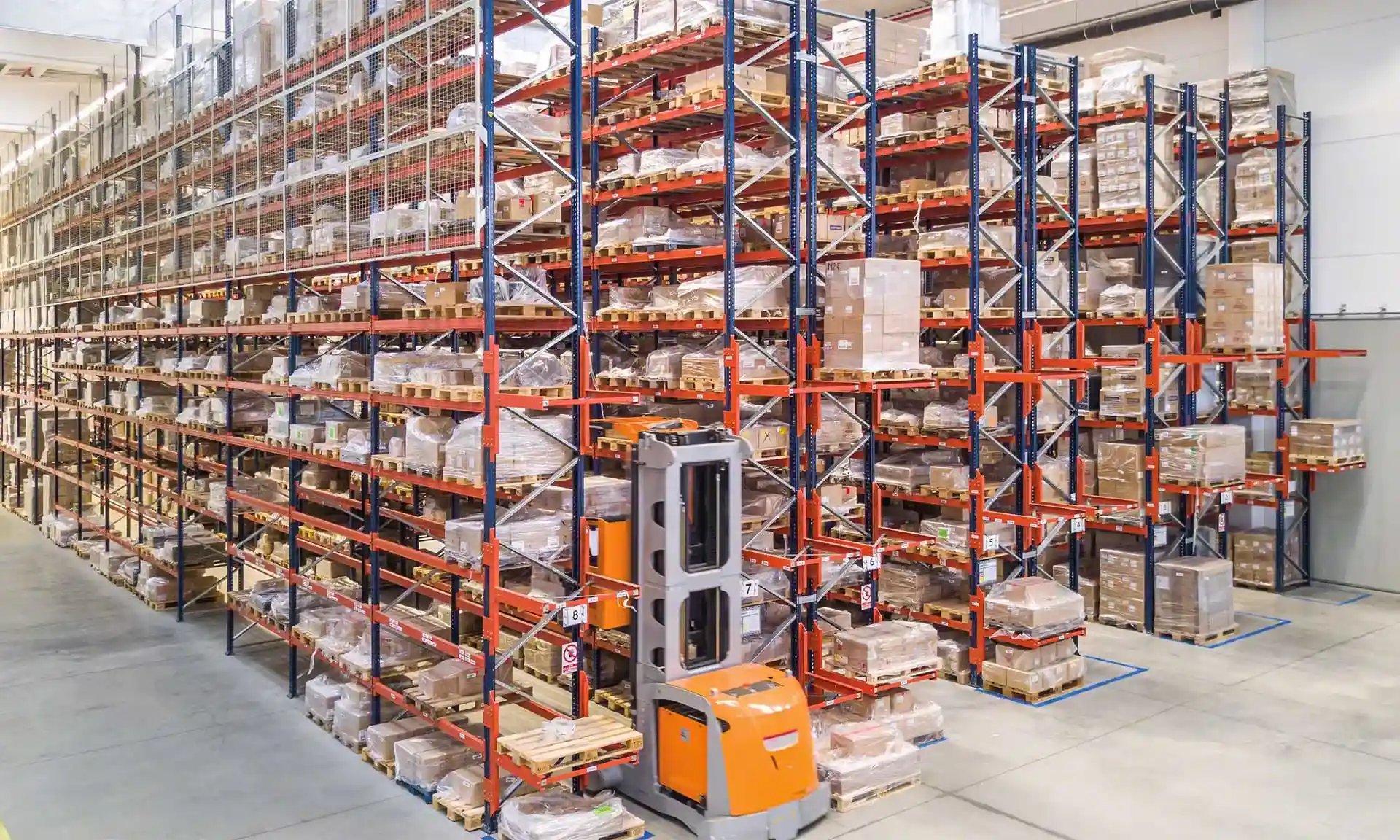 VNA racking